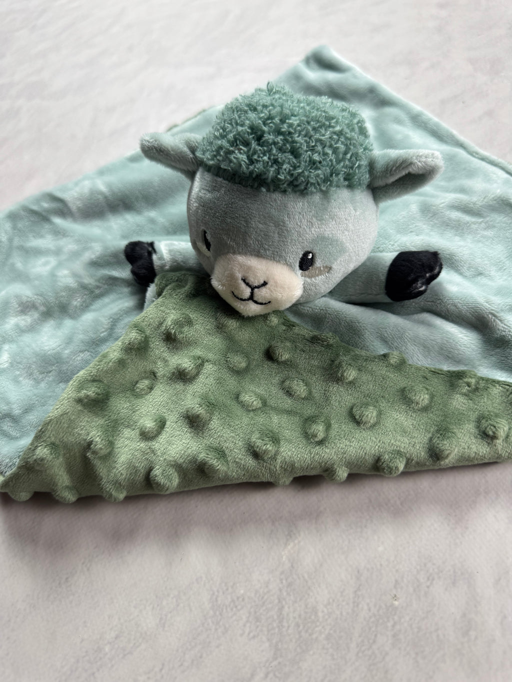 Doudou plat personnalisé avec prénom